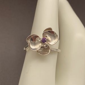 Dimensional Sterling Silver Flower Ring with Amethyst Size 7.5
